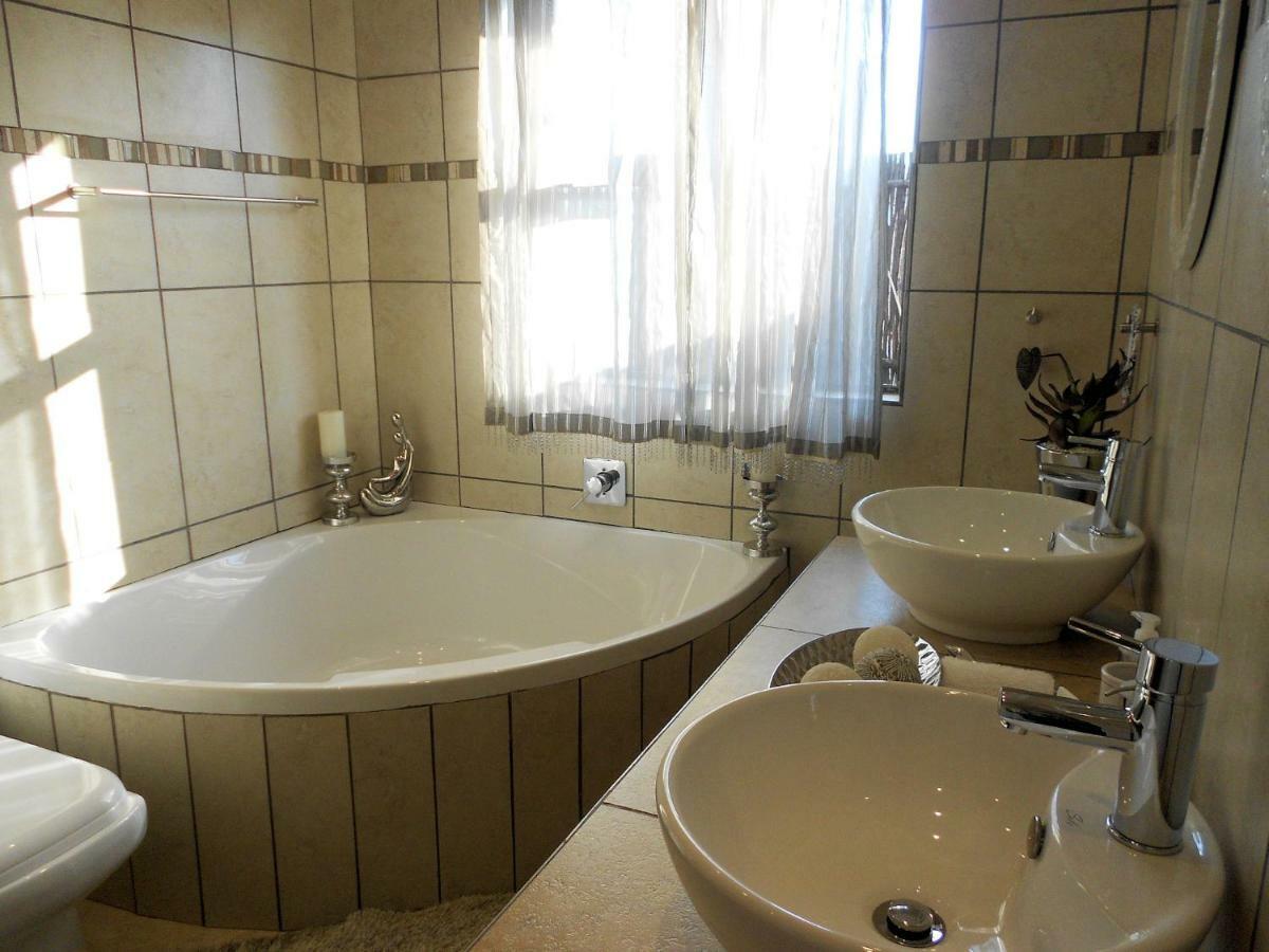 ליידנבורח Amani Boutique Hotel & Conference Centre מראה חיצוני תמונה
