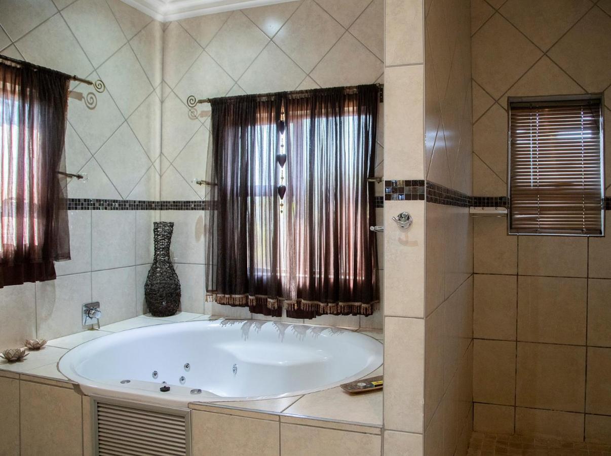 ליידנבורח Amani Boutique Hotel & Conference Centre מראה חיצוני תמונה